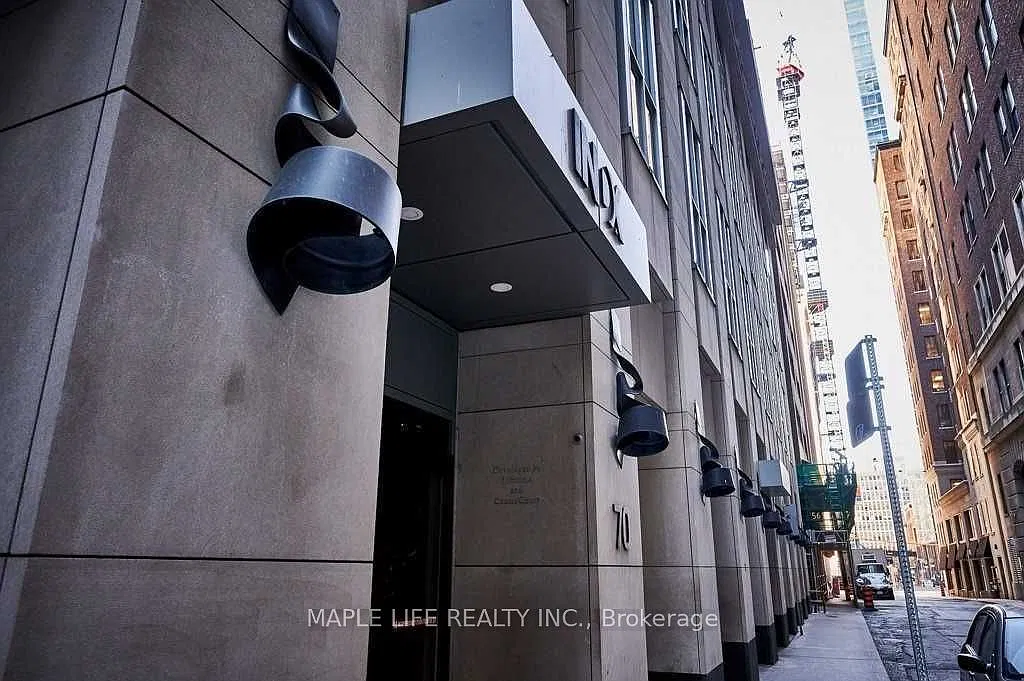 2 bed, $2,400 — Photo 2