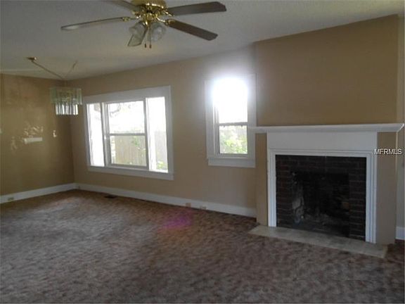 3rd image of 310 S Carpenter Ave