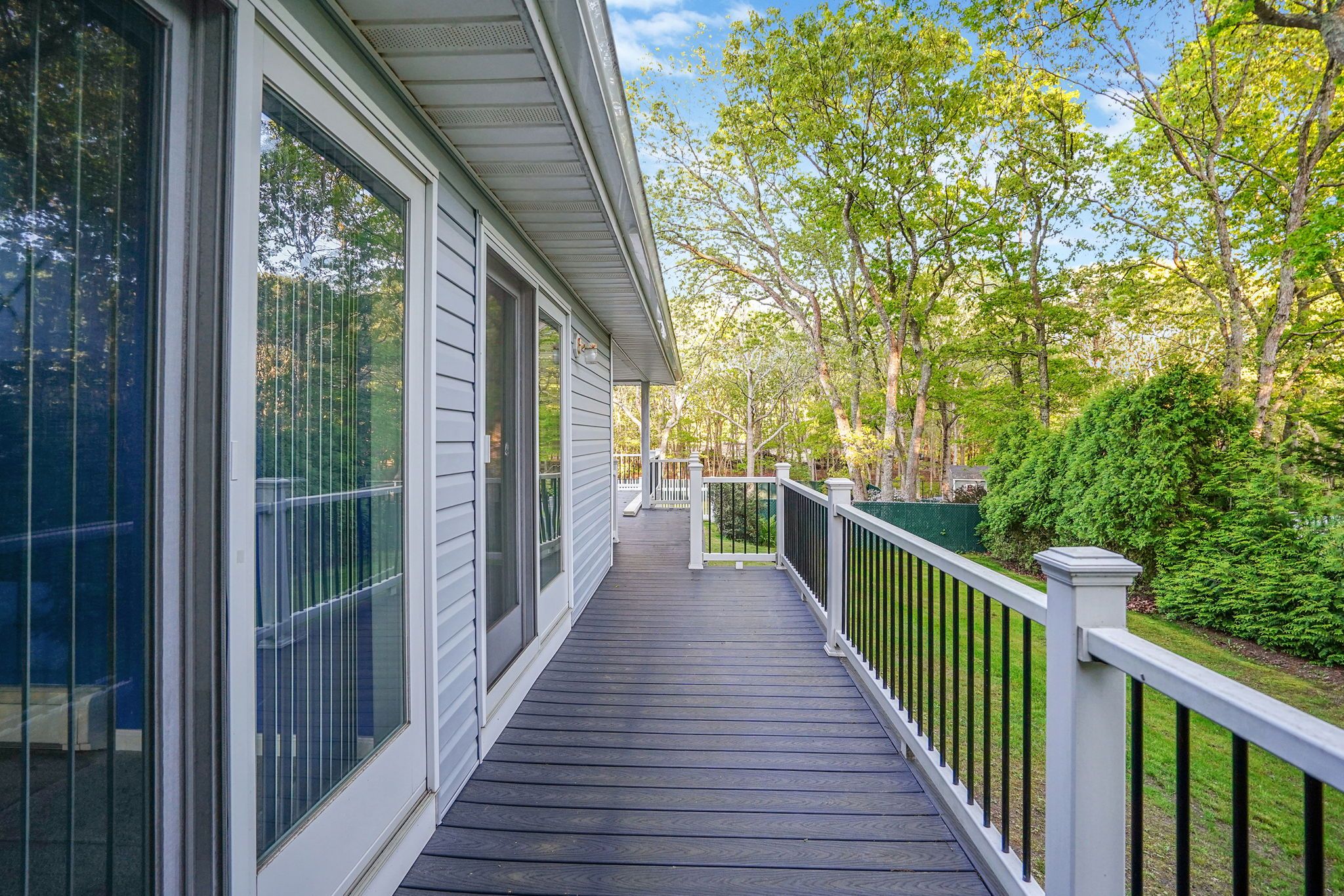 40 Drew Dr, Eastport, NY 11941 Out East