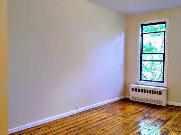 3rd image of 340 Prospect Ave APT 3L