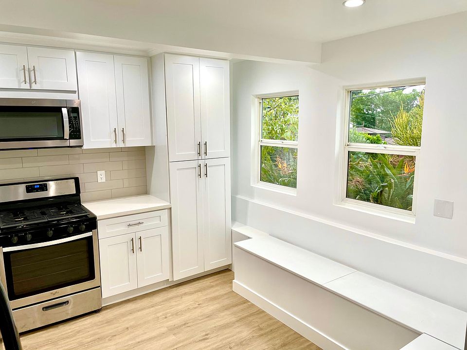 1st image of 1899 Lucretia Ave