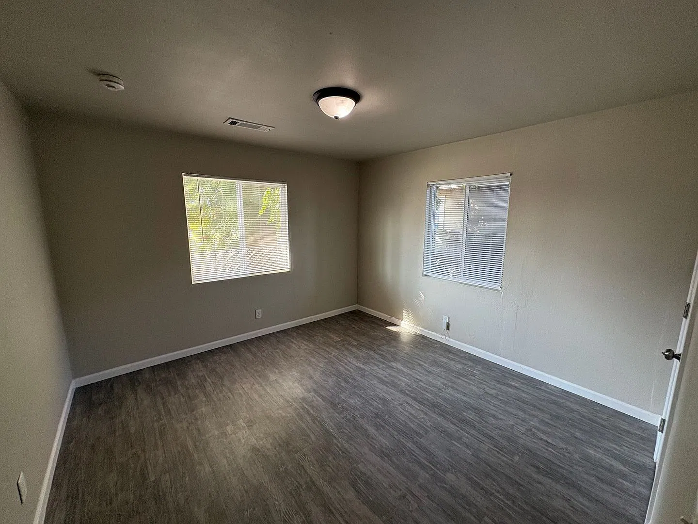 Charming Tulare home Available Now! — Photo 3