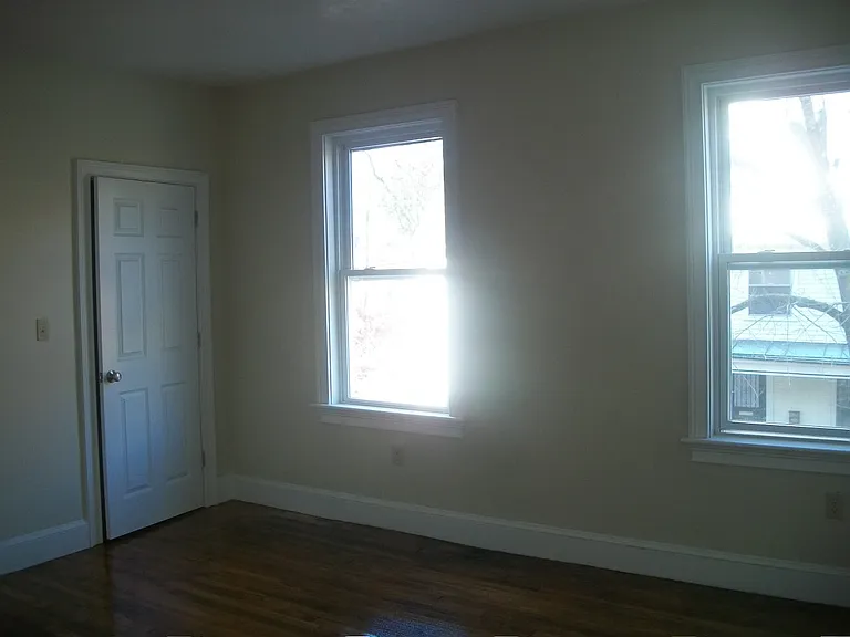 27 Putnam Ave #2 — Photo 4