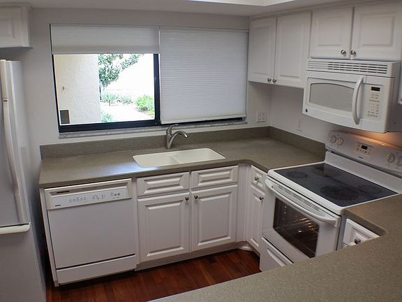 5th image of 104 W Targa Ct