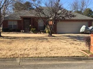 2001 Falls Branch Ln, Van Buren, AR 72956