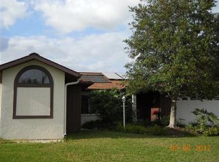 44 Colonial Ct, Palm Coast, FL 32137