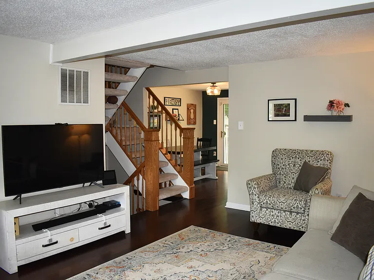 8169 Dark Den Cir — Photo 6