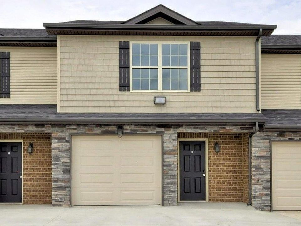 1st image of 117 Melbourne Dr Unit E