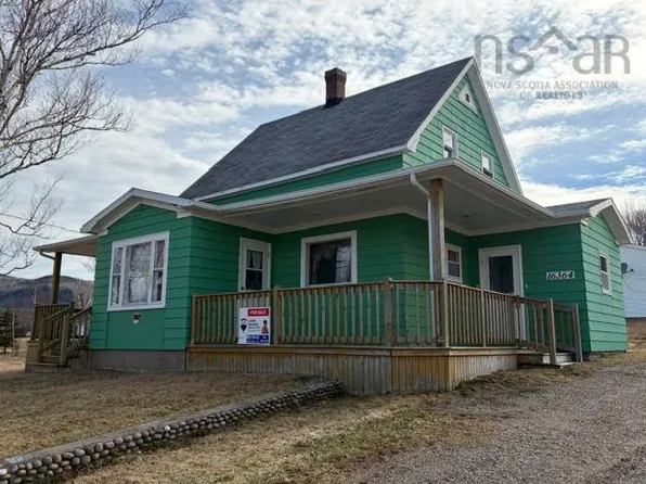 16364 Cabot Trl, La Prairie, NS B0E 2C0