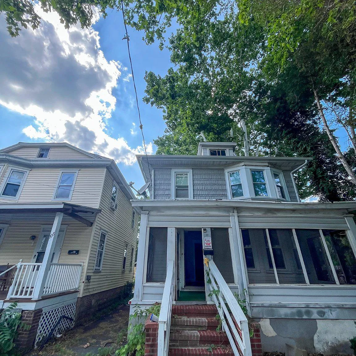 3 bed, 1.5 bath, 1340 sqft, $2,300 — Photo 1