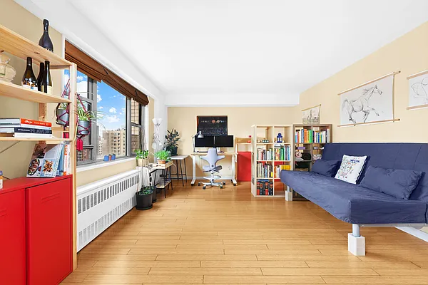 Sold by Corcoran | media 3