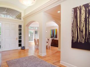 425 Rinconada Ct, Los Altos, CA 94022