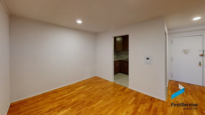 Rented by FirstService Realty (legacy) | media 25