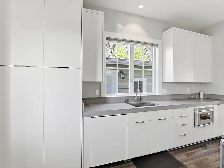 115 Sisters Ct — Photo 47