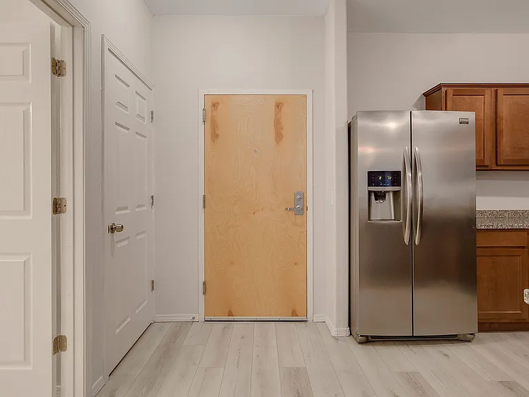 214, 314, 414 Have same floorplan, fixtures and finishes. (ceiling light fixtures sometimes vary slightly)