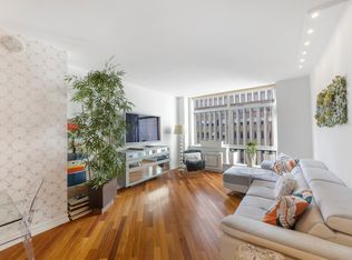 303 E 43rd St APT 11C, New York, NY 10017