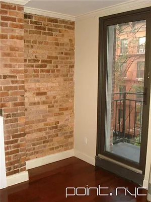 Rented by Point NYC | media 24