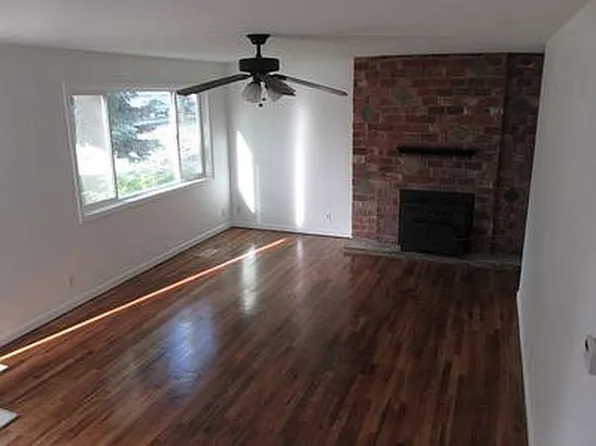 990 9th St, Idaho Falls, ID 83404