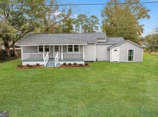 373 S Main St, Pembroke, GA 31321