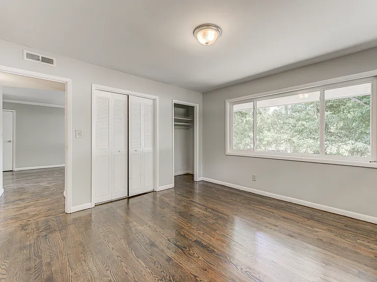 3547 Glenwood Rd #C — Photo 10
