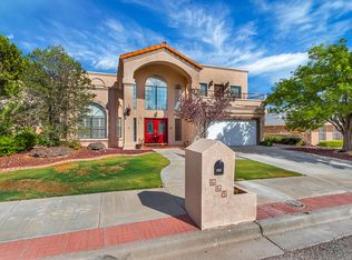 668 Skydale Dr, El Paso, TX 79912
