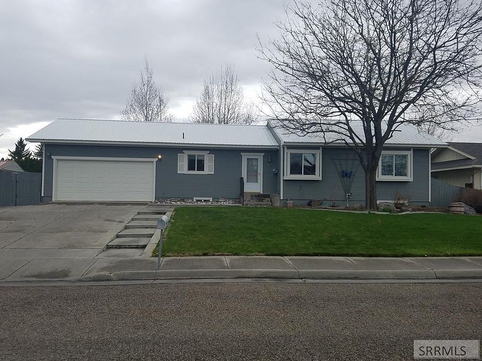 1st image of 248 Alturas St