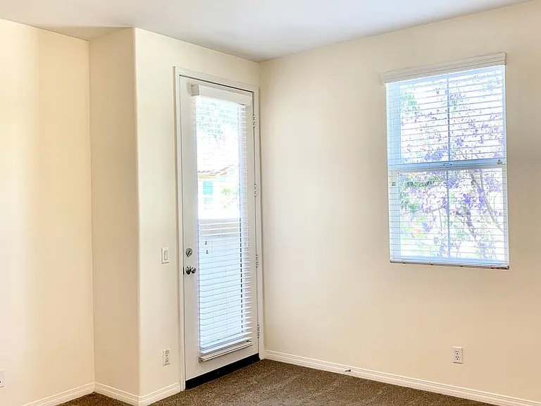 142 Principia Ct — Photo 11