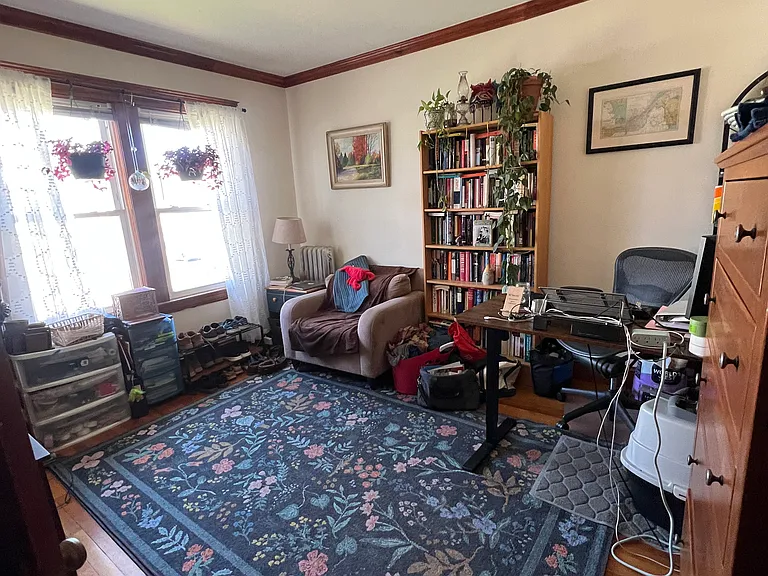130 Nichols Ave — Photo 8