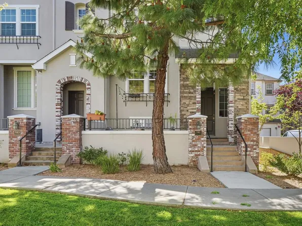 581 Monterey Ter, Sunnyvale, CA 94089