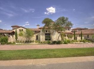 9025 Camelback Dr, Austin, TX 78733