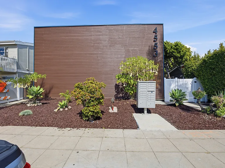 4553 North Ave #1 — Photo 12