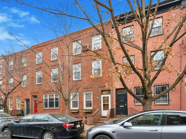 2105 Fitzwater St, Philadelphia, PA 19146