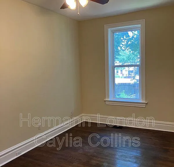 4500 S Grand Blvd #1F — Photo 11