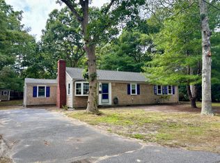 27 Pamet Rd, West Yarmouth, MA 02673