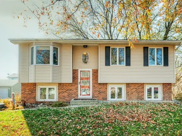4237 Hull Ave, Des Moines, IA 50317