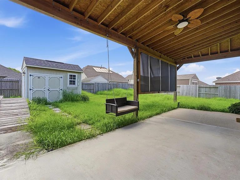 9518 Franklin Dr — Photo 25