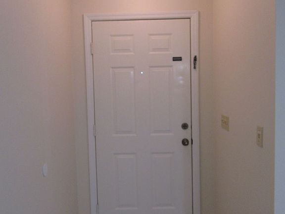 4th image of 127 Sunnyside Dr