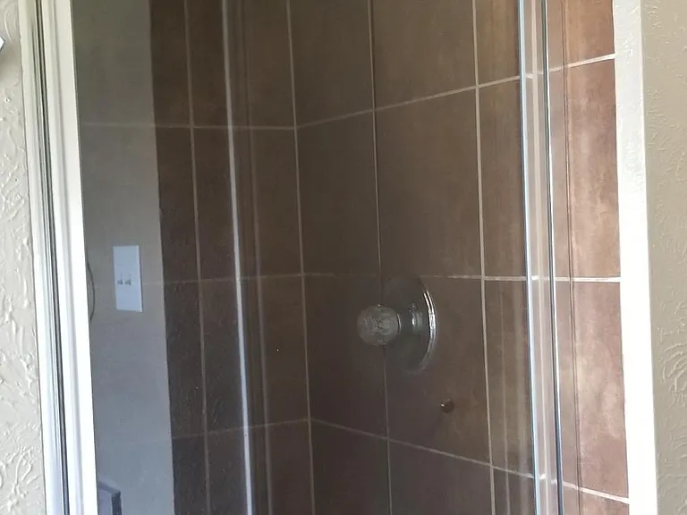 2208 Kings Row — Photo 3