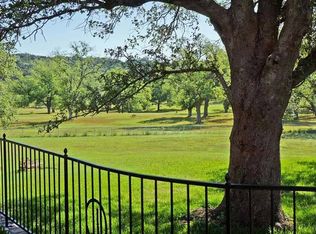 1911 Burkett Ct, Cleburne, TX 76033