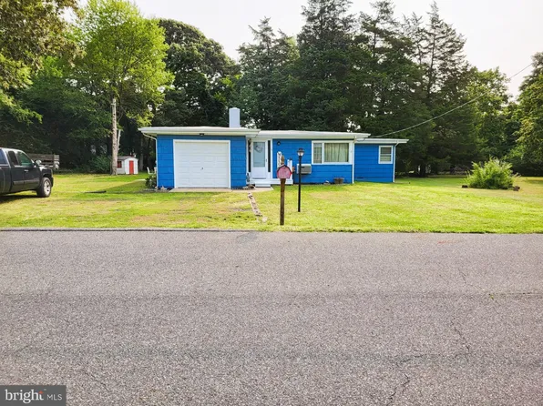 11 Pineview Ter, Bridgeton, NJ 08302