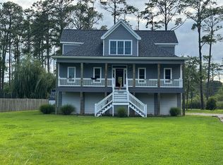 4 Walters Ln, Poquoson, VA 23662
