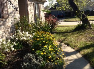 23702 Tree House Ln, Spring, TX 77373