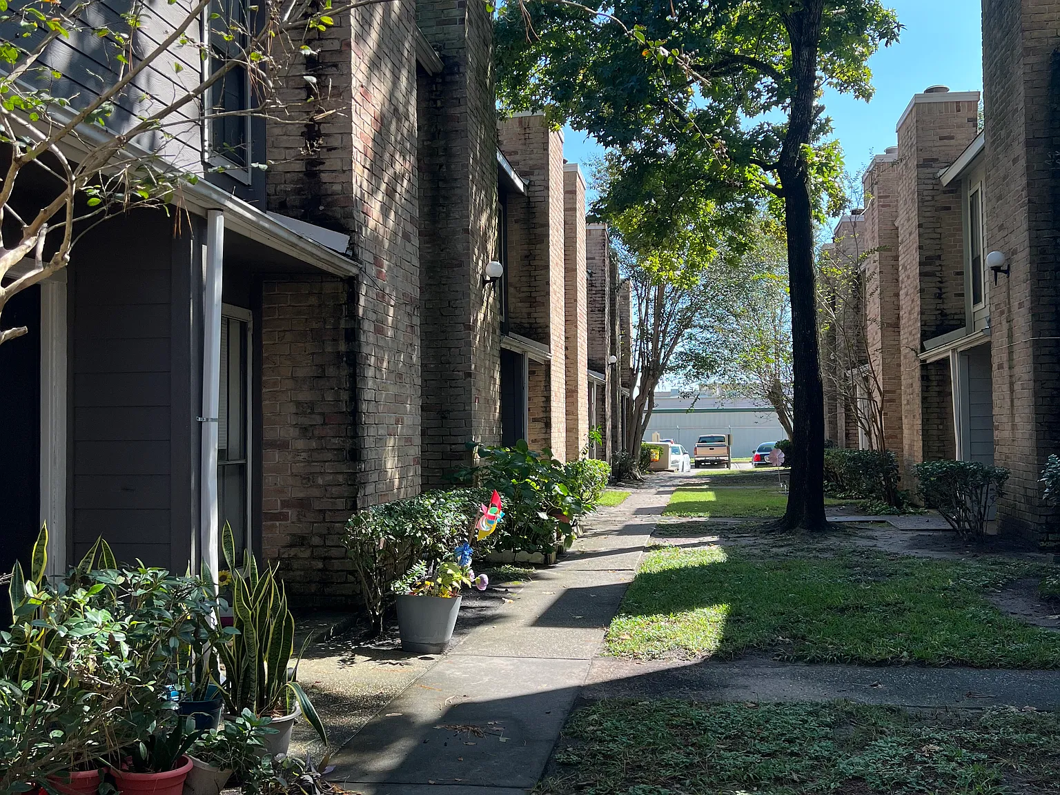 Cypresswood Crossing Apartments — Photo 4