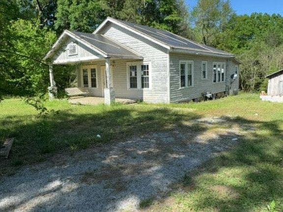 2nd image of 2918 Old Marion Rd