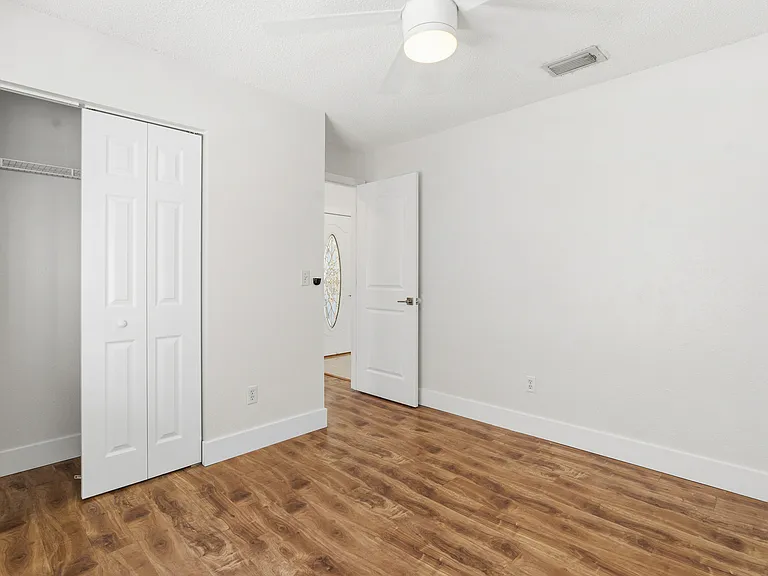 9507 Camden Hill Ct — Photo 19