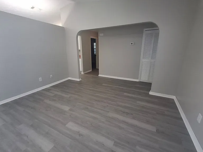 1526 SE Clearmont St — Photo 7