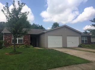 31 Joan Dr, Saint Peters, MO 63376