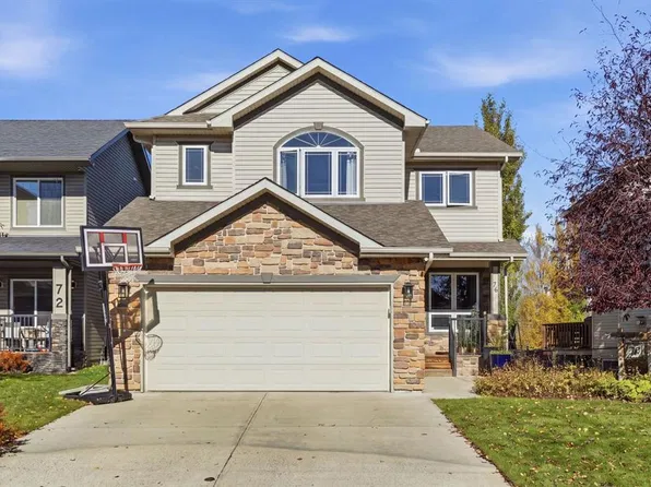 76 S Crystal Green Dr, Okotoks, AB T1S 2N7