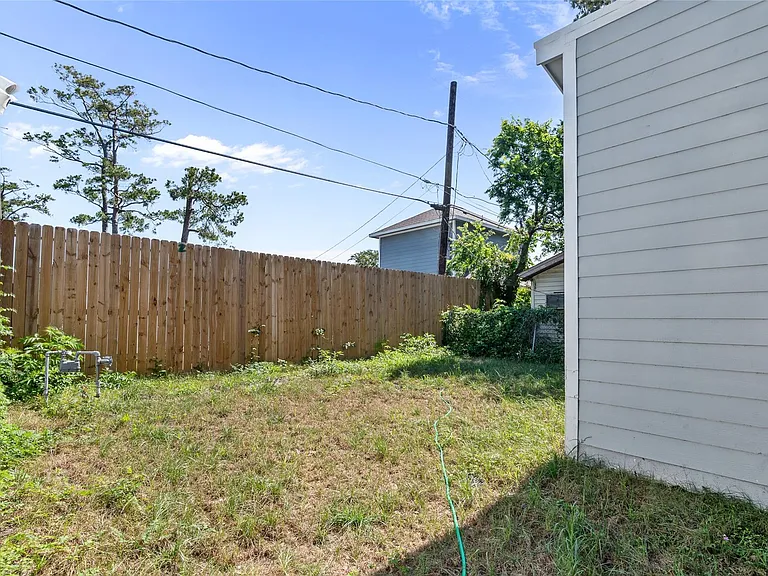 3853 Rosedale St — Photo 43