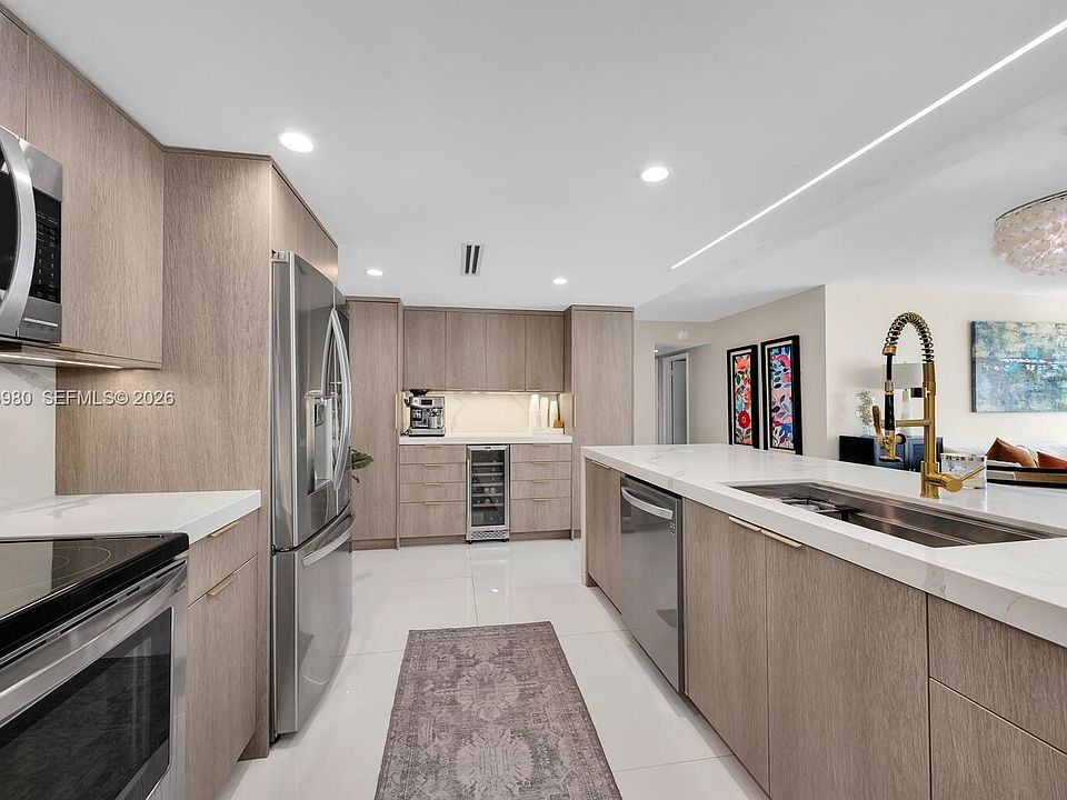 1st image of 155 Ocean Lane Dr APT 413